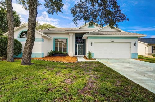7282 Aloe Dr, Brooksville, FL 34607-2408