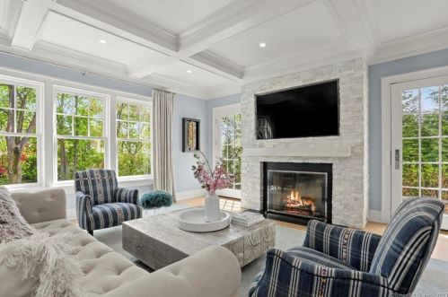 310 South Ave, New Canaan CT  06840-5820 exterior