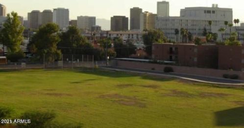 920 Devonshire Ave, Phoenix AZ  85014-4613 exterior