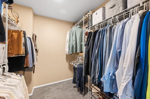 2507 Hunting Ridge Trl, Bridgeville PA  15017-1611 exterior