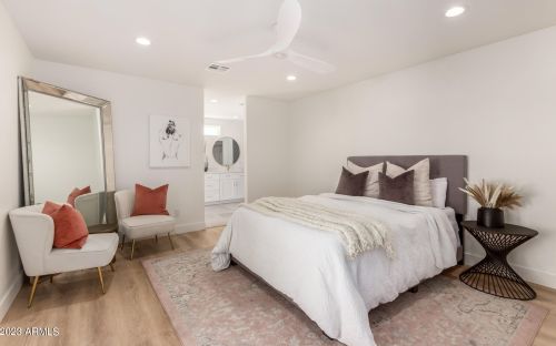 231 El Camino Dr, Phoenix AZ  85020-3515 exterior