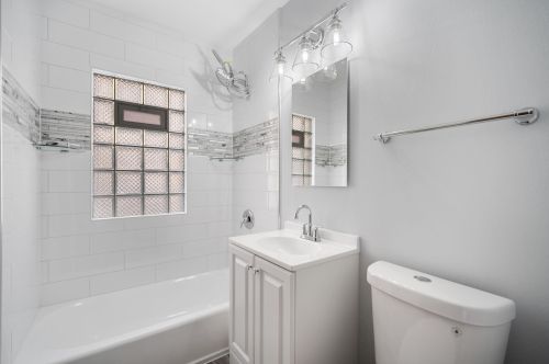 2322 59th St, Milwaukee WI  53219-2114 exterior