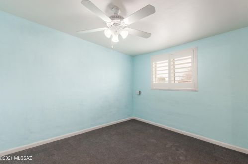 4941 Andrew St, Tucson AZ 85711-6431 exterior