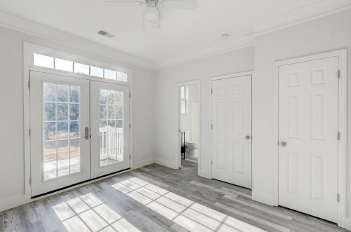 2116 Short Grass Ct, Mount Pleasant SC  29466-8161 exterior