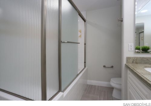 80 Montego Ct, San Diego CA 92118-3253 exterior