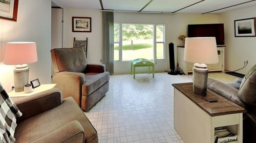 328 Mohican Trl, Mercer PA  16137-9333 exterior