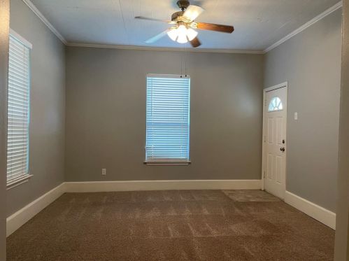 601 Bolivar St, Denton TX  76201-2917 exterior