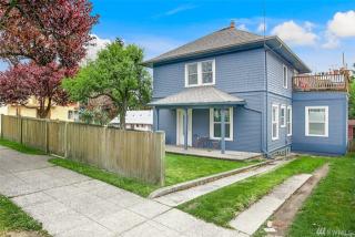 4226 Winslow Pl, Seattle, WA 98103-7329