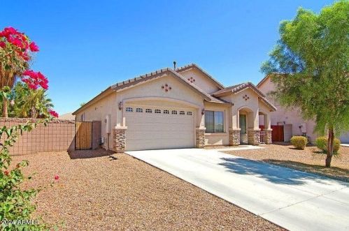 8712 Palmaire Ave, Glendale, AZ 85305-6906