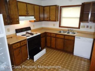 6998 Candlewood Dr, Fayetteville NC  28314-1606 exterior