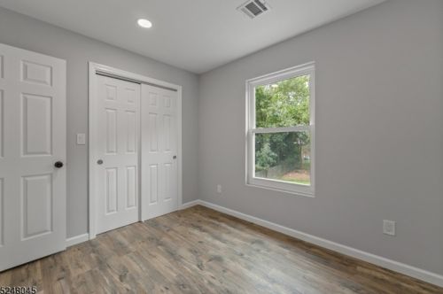 23 Kent Rd, Paterson NJ 07502-1406 exterior