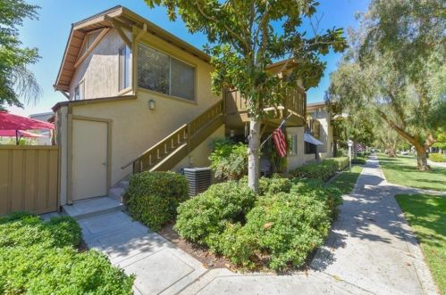 112 Echo Run, Irvine, CA 92614-7425