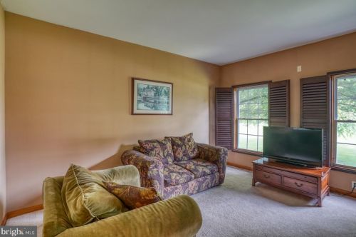 231 Crosby Knl Cir, Dover DE  19904-1098 exterior