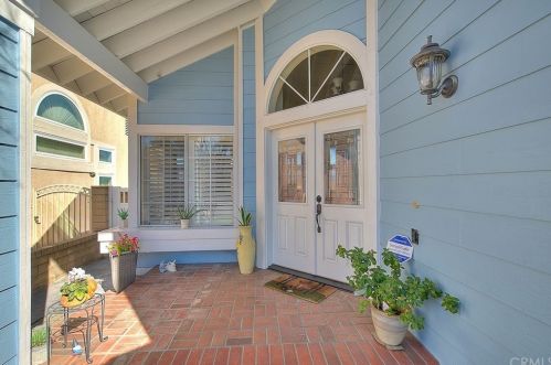 2142 Camino Largo Dr, Chino Hills, CA 91709-1039