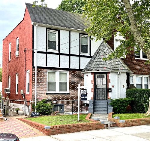 115-48 203rd St, Jamaica, NY 11412-3422