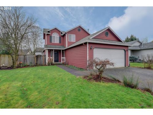 14704 2nd Ave, Vancouver, WA 98685-5757
