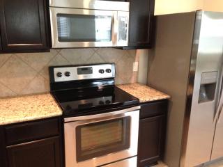 412 Wagon Wheel Way, Cibolo TX  78108-3810 exterior