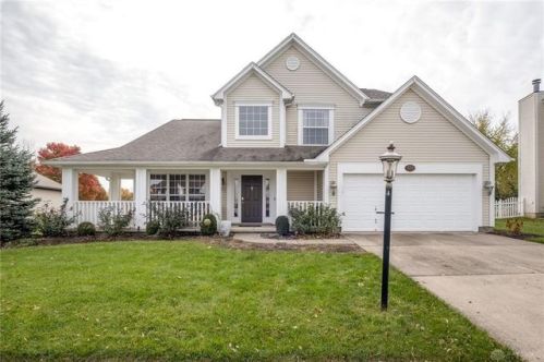 2450 Ferndown Dr, Miamisburg OH  exterior