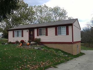 115 Briar Path, Imperial, PA 15126-9672