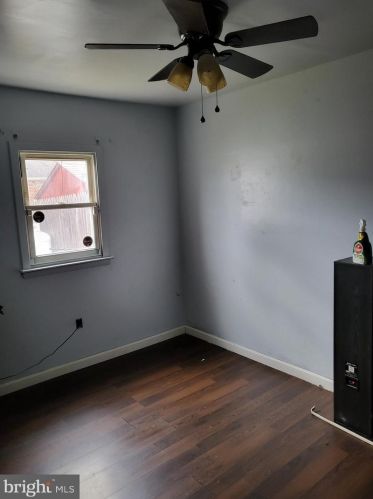 705 Green Tree Ln, Bear DE  19701-1075 exterior