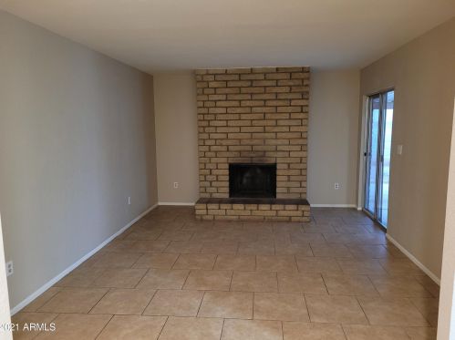 10626 Avenida Cordoniz, Phoenix, AZ 85037-5535