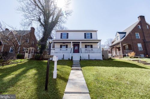 2529 34th St, Washington, DC 20020-1207