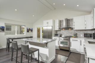 1207 Neptune Ave, Encinitas CA  92024-1430 exterior