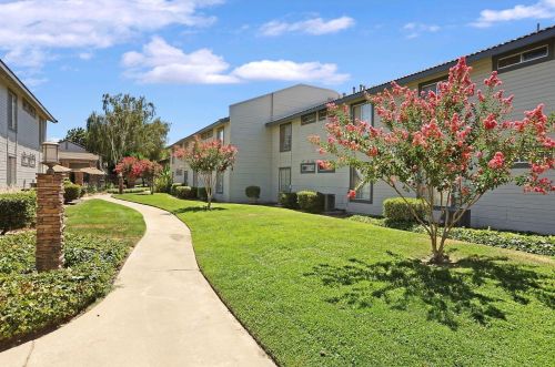 3917 Dale Rd, Modesto CA  96356-0264 exterior