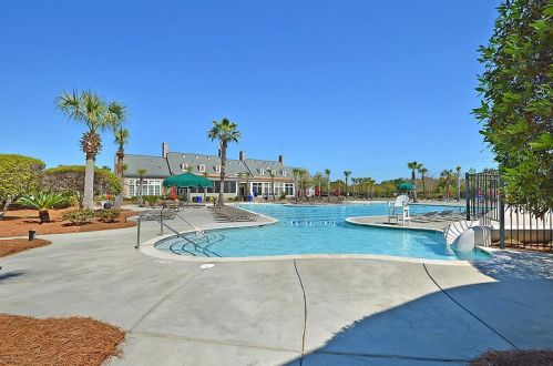 1154 Ayers Plantation Way, Mount Pleasant SC  29466-8588 exterior