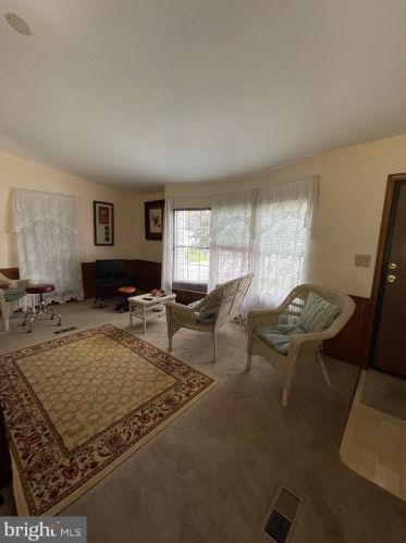 22 Meadow Run Pl, Harrisburg PA  17112-3363 exterior