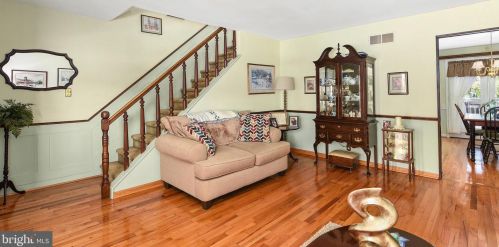 1106 Gray St, New Castle, DE 19720-6747