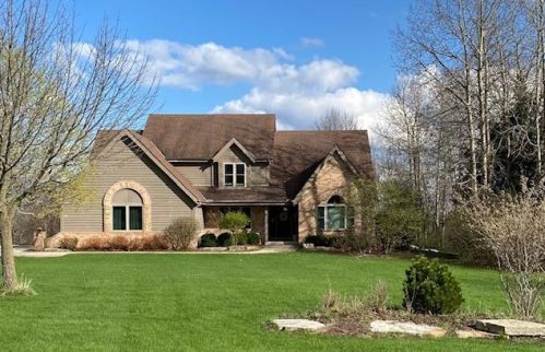 776 Ravine Ridge Dr, Colgate, WI 53017-9115