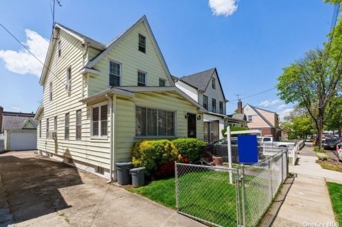 118-16 199th St, Jamaica, NY 11412-2123