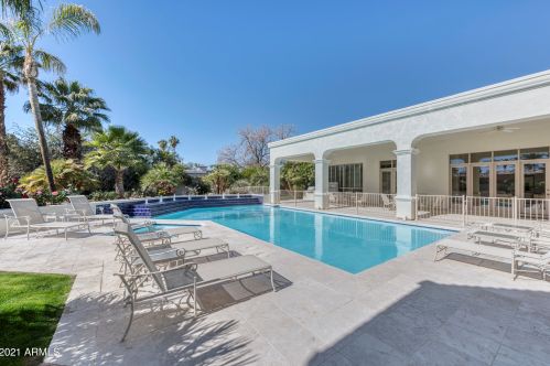 9590 55th St, Scottsdale AZ 85254-1786 exterior