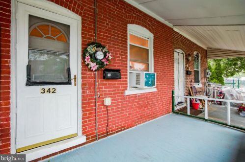342 5th St, Lansdale, PA 19446-2208