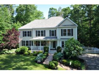 15 Stonewall Way, Newmarket, NH 03857-2099