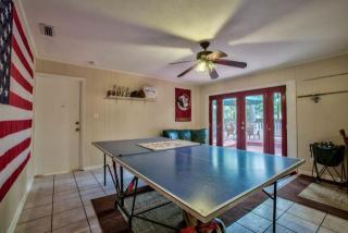 106 Chapel Dr, Tallahassee FL  32304-3517 exterior