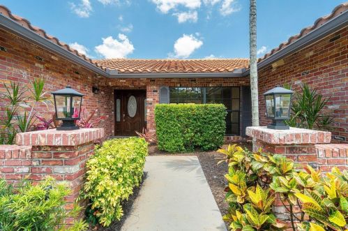 21155 Shady Vista Ln, Boca Raton FL  33428-1184 exterior