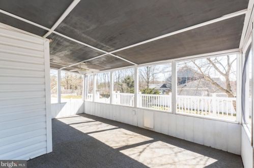 2 Willow Ct, Erial NJ  08081-2216 exterior