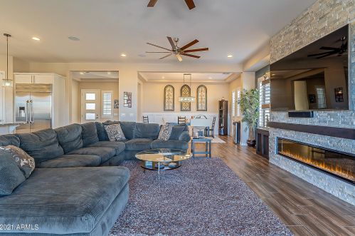 5761 Fawn Ave, Gilbert AZ  85298-0849 exterior