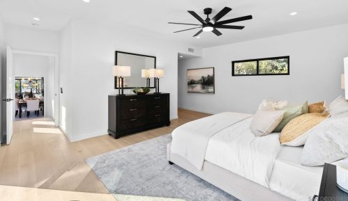 1855 Frankfort St, San Diego CA  92110-3514 exterior