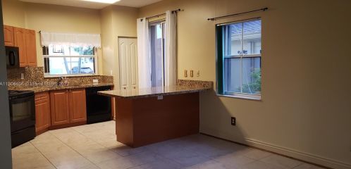 170 207th Way, Hollywood FL  33029-3508 exterior