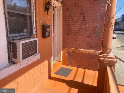 329 Bailey St, Camden, NJ 08102-2613