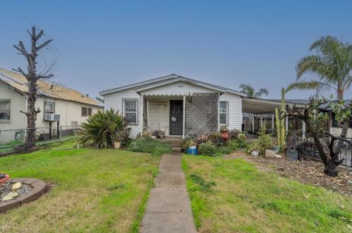 1005 Dover Ave, Modesto, CA 95358-5826
