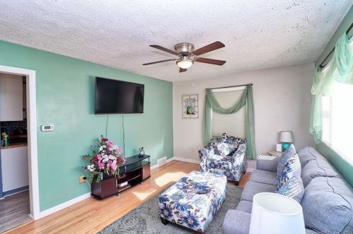 54 Barsalou Ave, Waterbury CT  06705-3514 exterior