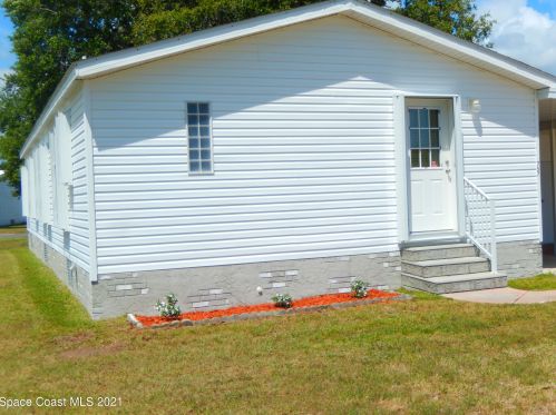 757 Pinewood Blvd, Sebastian, FL 32976-7393