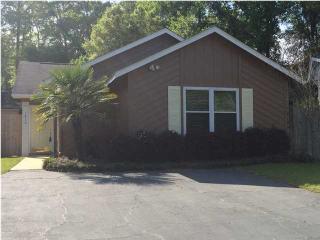 1810 Spring Brook Ct, Mobile, AL 36609-2514