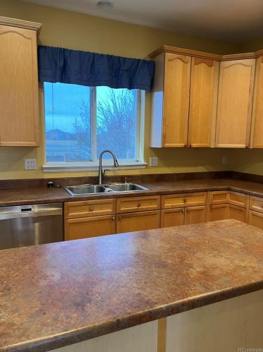 24456 Louisiana Cir, Denver CO 80018-6067 exterior