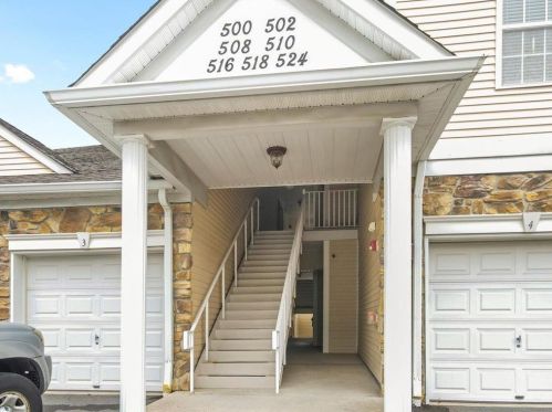 518 Waterford Ter, Easton, PA 18042-6968