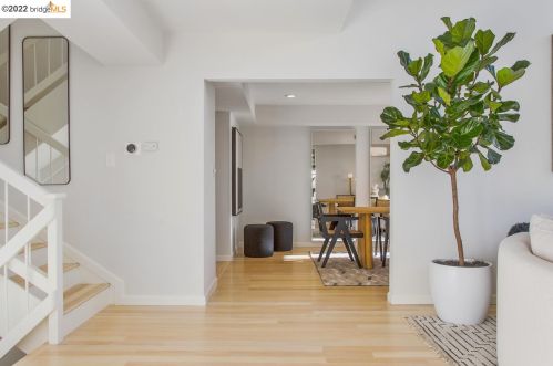 780 Glendome Cir, Oakland CA 94602-1413 exterior